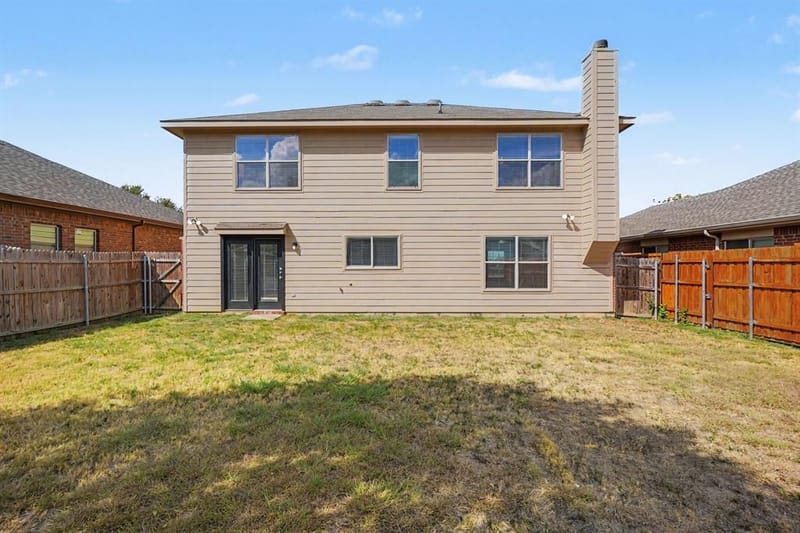 937 Iona Drive, Fort Worth TX 76120 - Photo 16