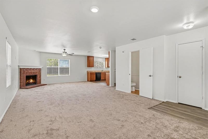 937 Iona Drive, Fort Worth TX 76120 - Photo 3