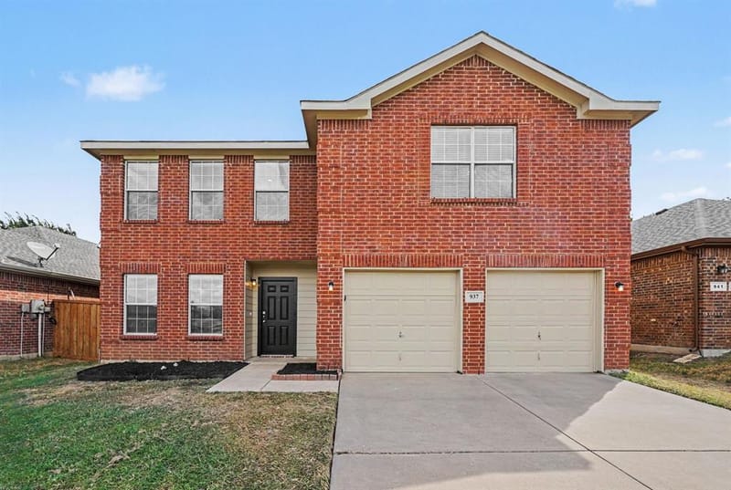 937 Iona Drive, Fort Worth TX 76120