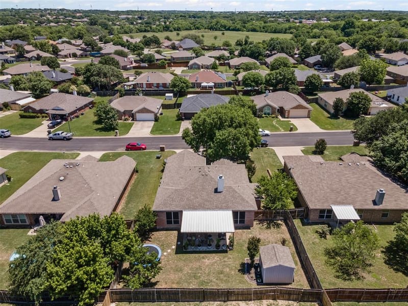 221 Whitestone Way, Weatherford TX 76085 - Photo 36