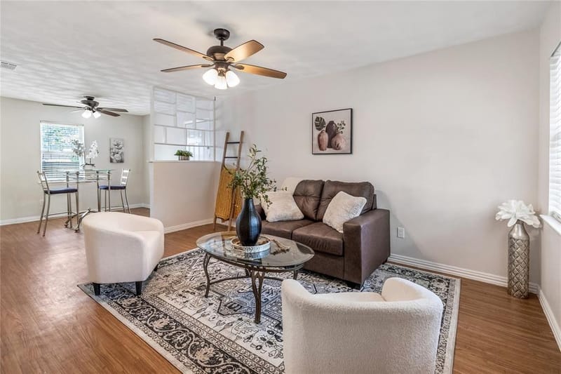 517 Aransas Drive, Euless TX 76039 - Photo 6