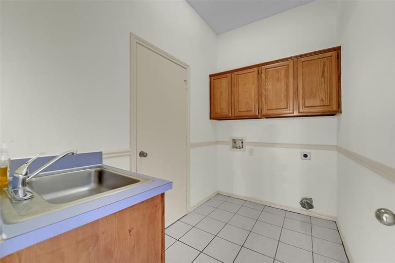4210 Stonecastle Drive, Garland TX 75044 - Photo 16