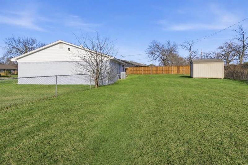 626 Shadyway Drive, Dallas TX 75232 - Photo 14
