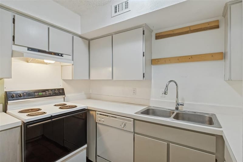 5924 Birchbrook Drive # 203, Dallas TX 75206 - Photo 7