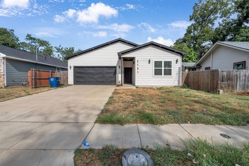 2731 Maurine F. Bailey Way, Dallas TX 75215