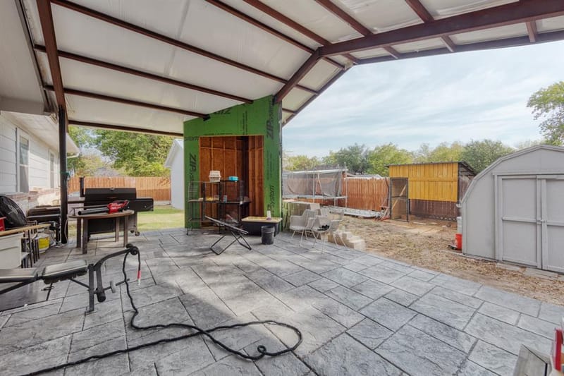 411 S Prairie Street, Pilot Point TX 76258 - Photo 10