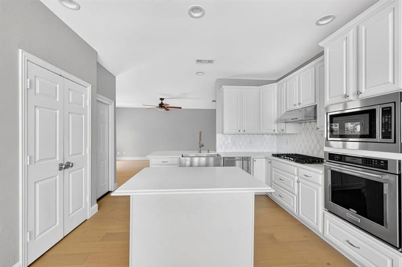2632 Newcastle Drive, Carrollton TX 75007 - Photo 18