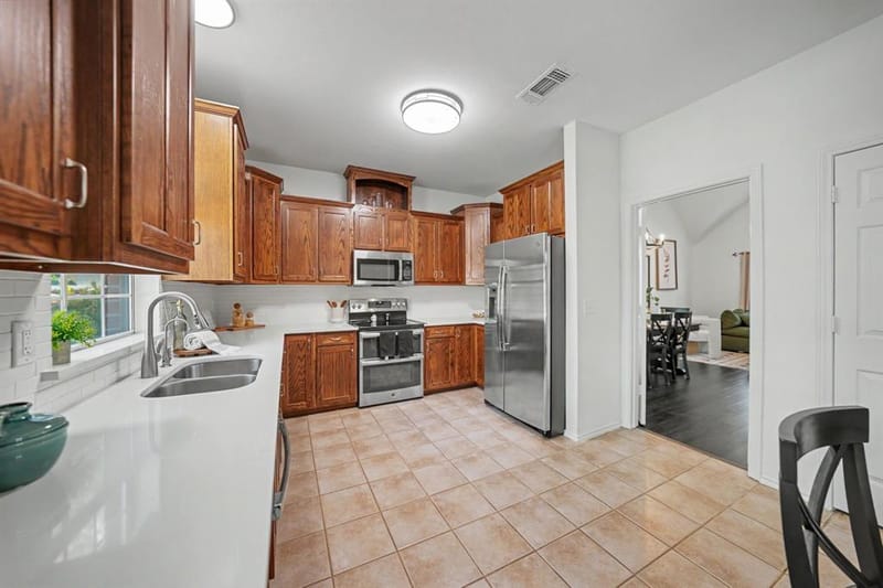 503 Glenn Lane, McKinney TX 75072 - Photo 7