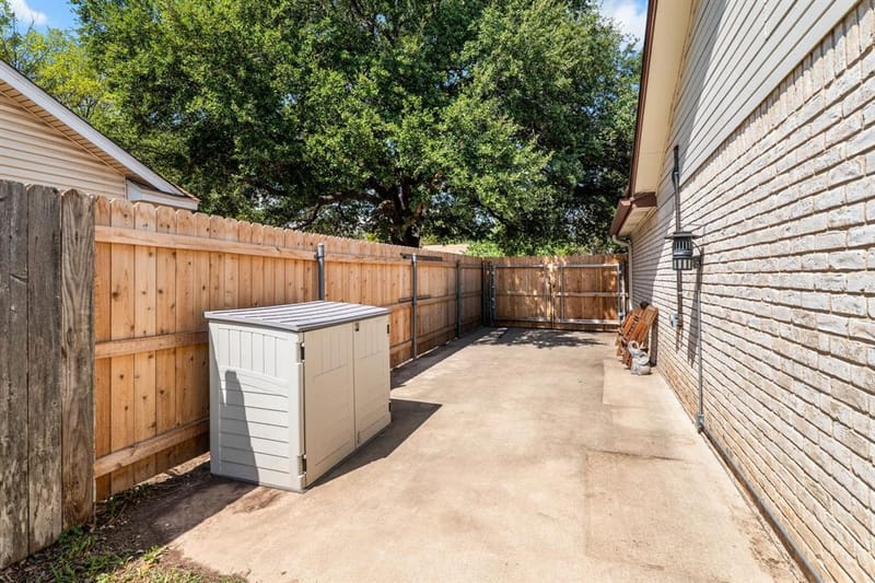 10712 Apache Drive, Waco TX 76712 - Photo 26