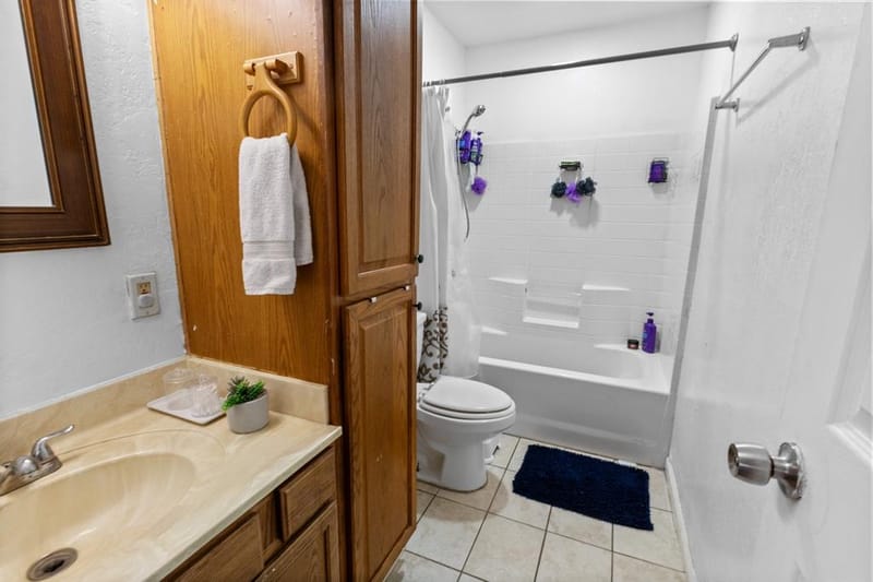 401 E Davis Avenue, Alvarado TX 76009 - Photo 9