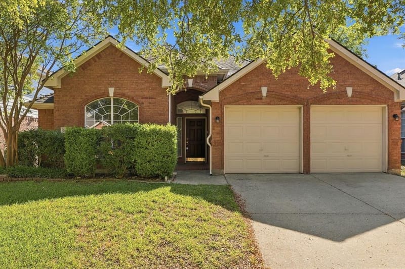 5425 Pebble Court, McKinney TX 75072 - Photo 2