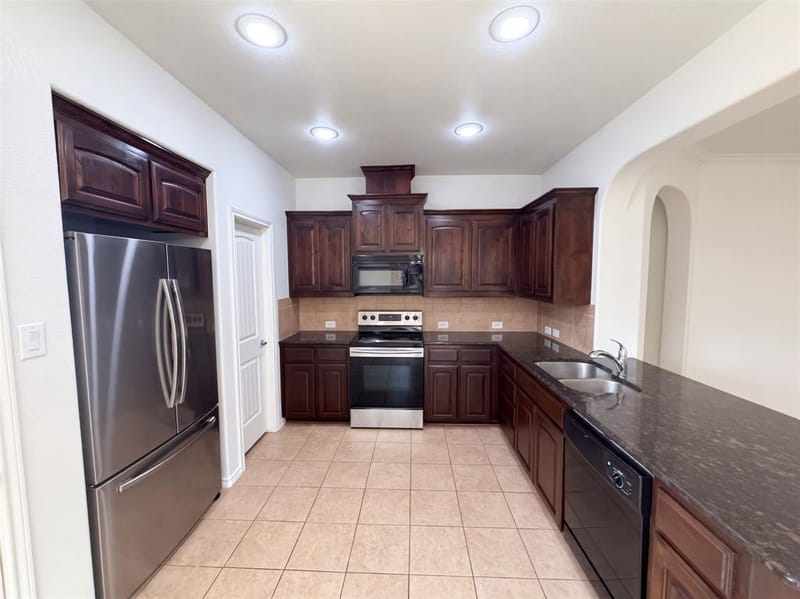 1728 Jacona Trail, Fort Worth TX 76131 - Photo 2