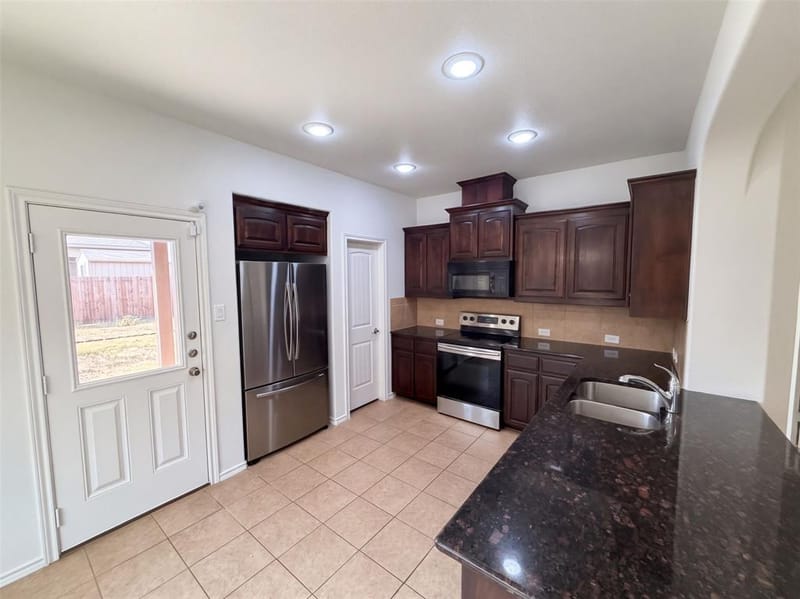 1728 Jacona Trail, Fort Worth TX 76131 - Photo 7