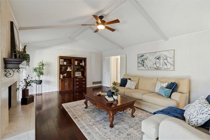 7625 Woodstone Lane, Dallas TX 75248 - Photo 9
