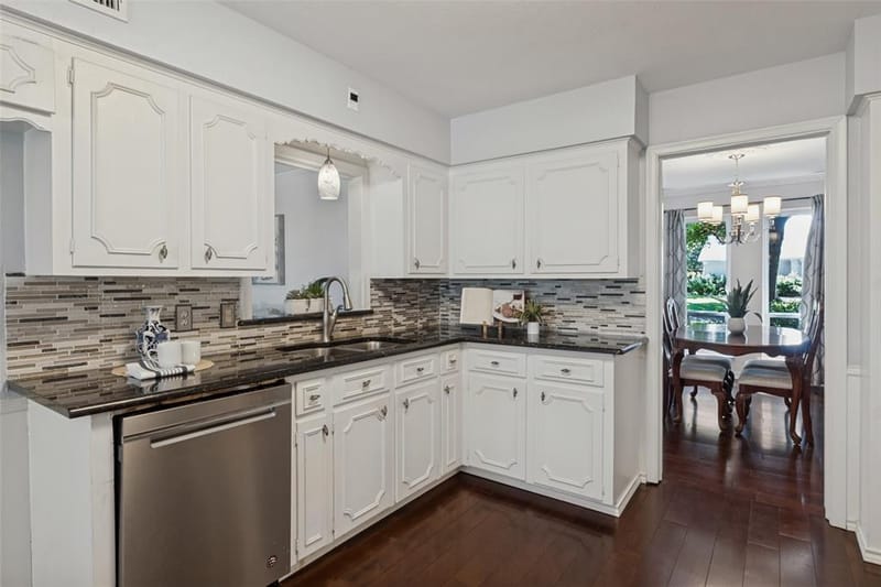 7625 Woodstone Lane, Dallas TX 75248 - Photo 21