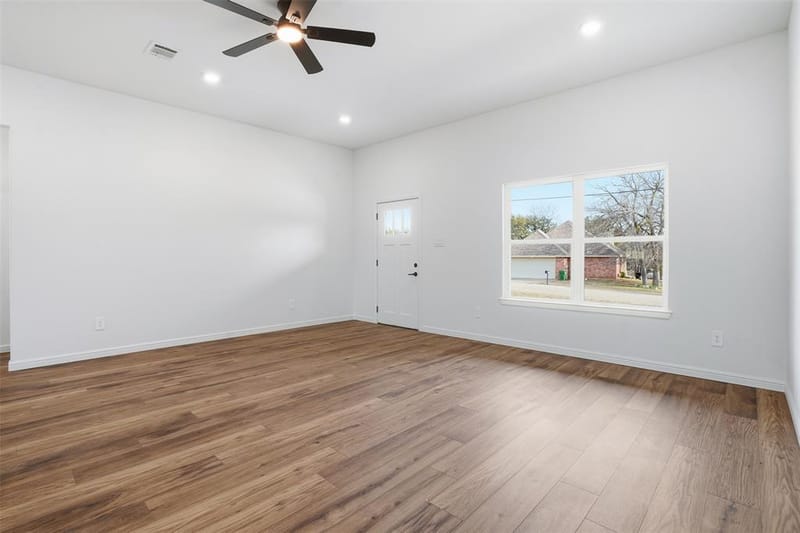 4300 Lucero Drive, Granbury TX 76048 - Photo 6