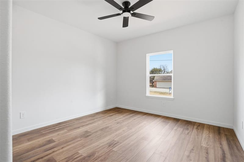 4300 Lucero Drive, Granbury TX 76048 - Photo 16