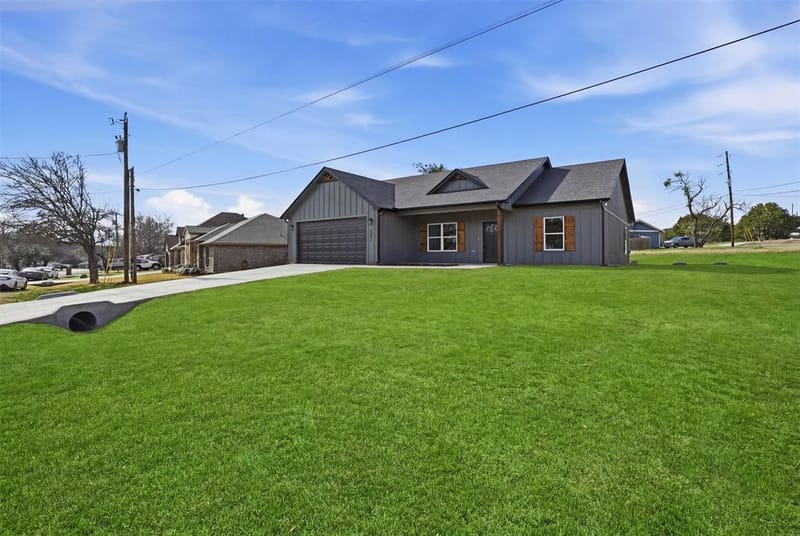 4300 Lucero Drive, Granbury TX 76048 - Photo 30