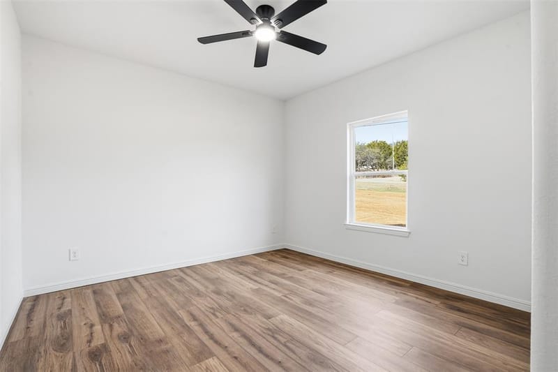 4300 Lucero Drive, Granbury TX 76048 - Photo 18