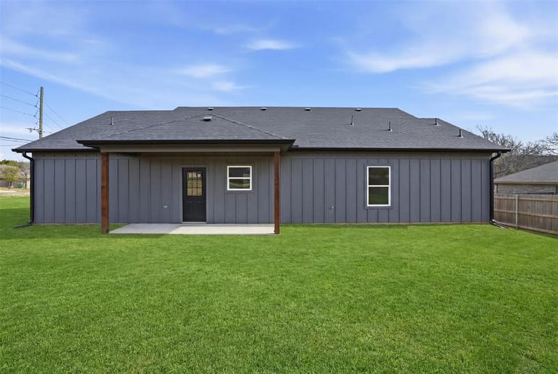 4300 Lucero Drive, Granbury TX 76048 - Photo 31