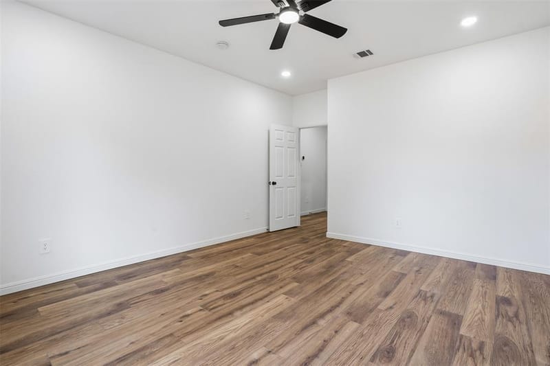 4300 Lucero Drive, Granbury TX 76048 - Photo 21