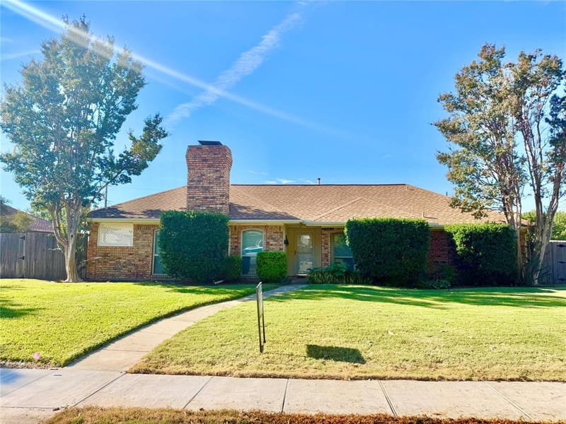 2406 Ridgeview Drive, Sachse TX 75048