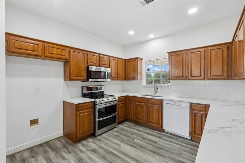 1609 Blackburn Road, Sachse TX 75048 - Photo 17