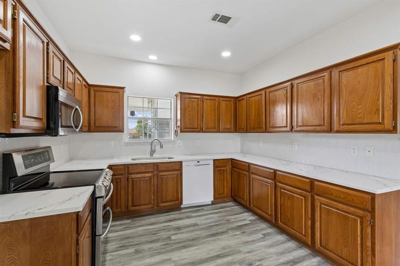 1609 Blackburn Road, Sachse TX 75048 - Photo 18
