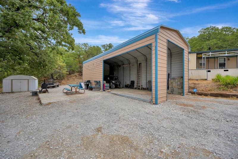 445 Lakeside Drive, Bowie TX 76230 - Photo 32