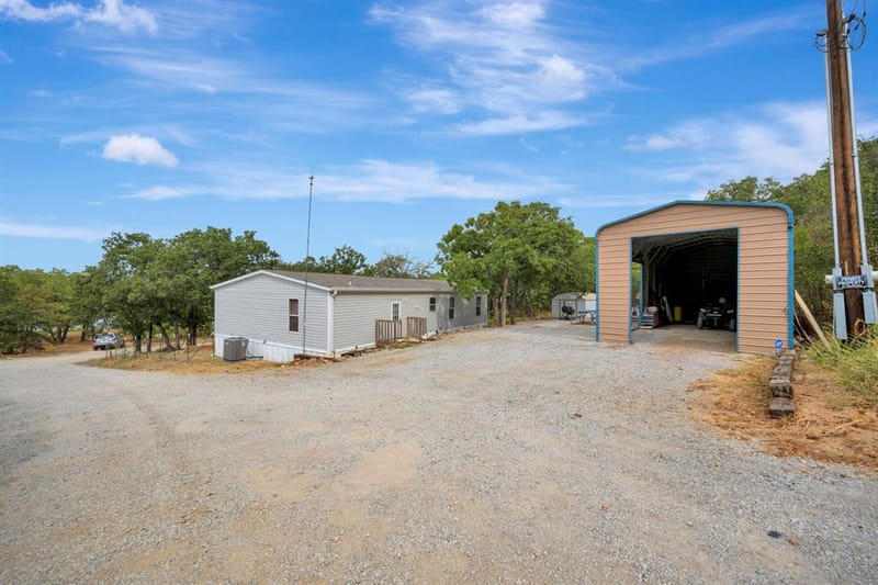445 Lakeside Drive, Bowie TX 76230 - Photo 35