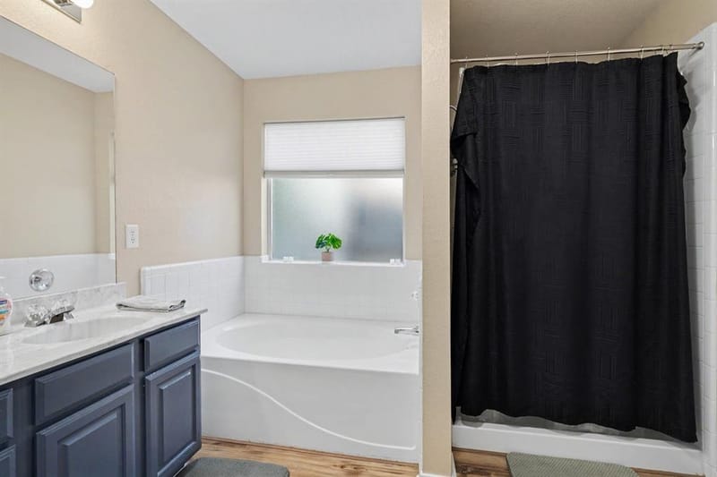637 Oak View Court, Azle TX 76020 - Photo 14