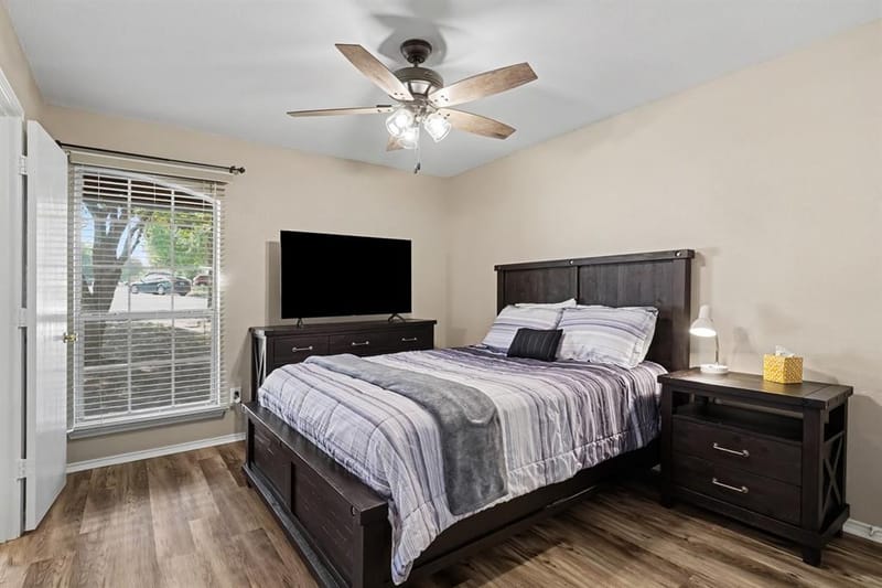 637 Oak View Court, Azle TX 76020 - Photo 15