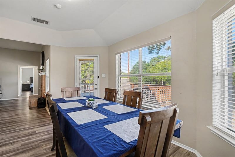 637 Oak View Court, Azle TX 76020 - Photo 8