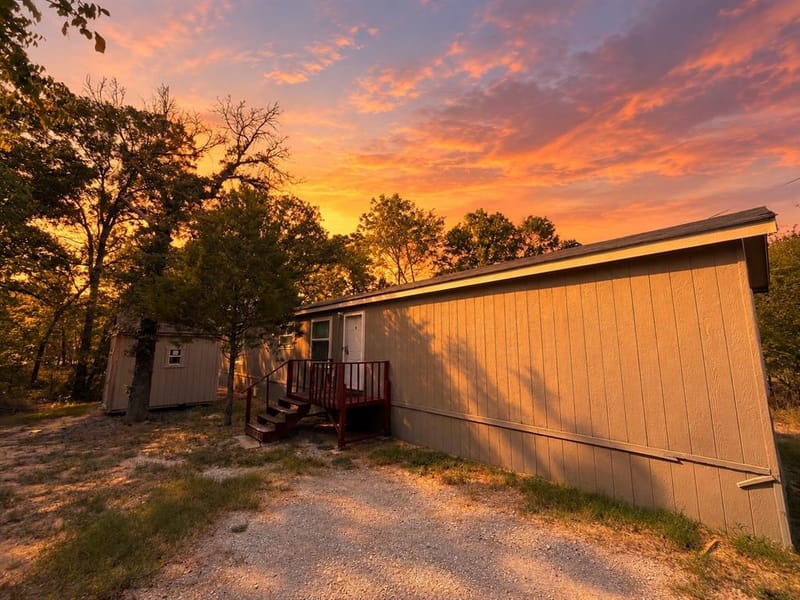104 Kanawka Street, Mabank TX 75156