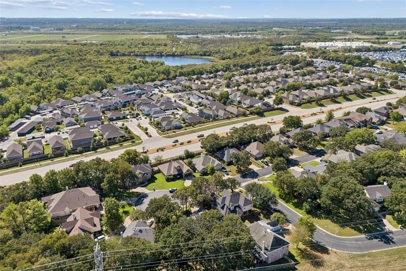 905 Forest Hollow Drive, Hurst TX 76053 - Photo 18