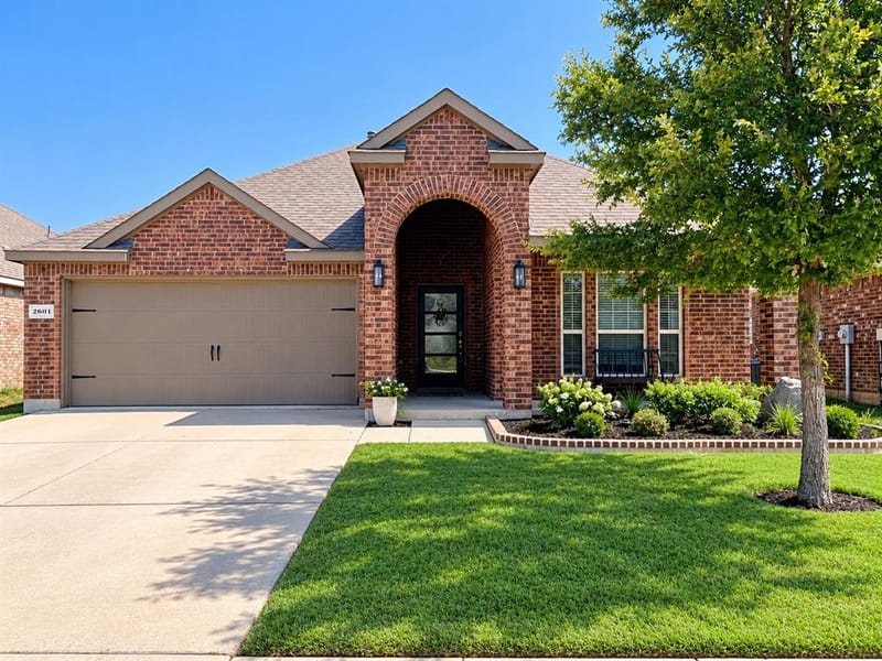 2804 Ainsworth Road, Aubrey TX 76227