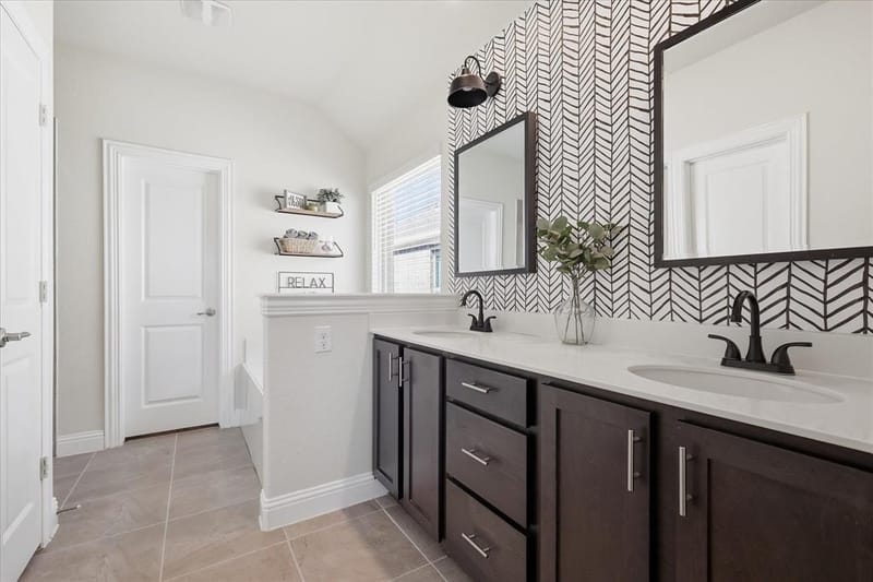 2804 Ainsworth Road, Aubrey TX 76227 - Photo 11