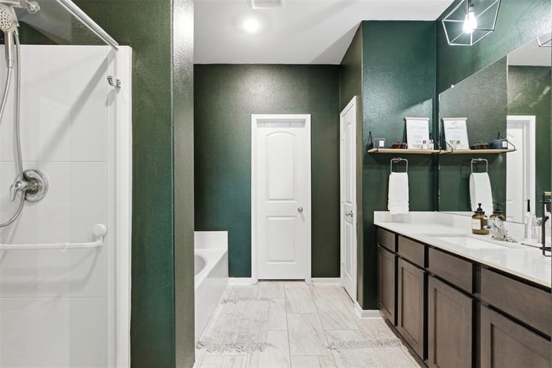 112 Saloon Cove E, Newark TX 76071 - Photo 20