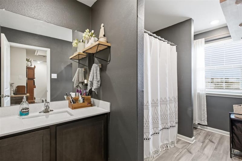 112 Saloon Cove E, Newark TX 76071 - Photo 24