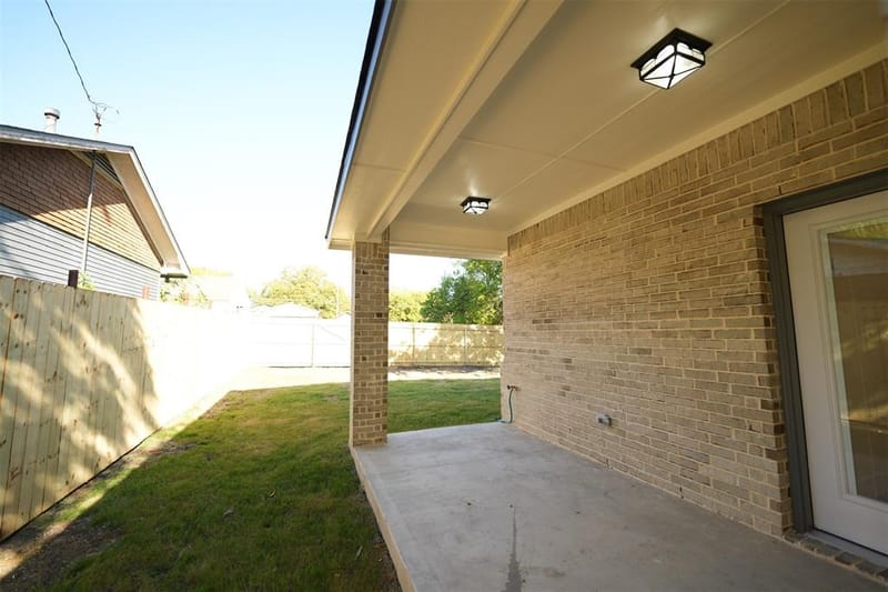 406 E Belknap Street, Ennis TX 75119 - Photo 14
