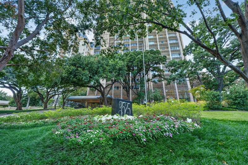 3525 Turtle Creek Boulevard # 17B, Dallas TX 75219