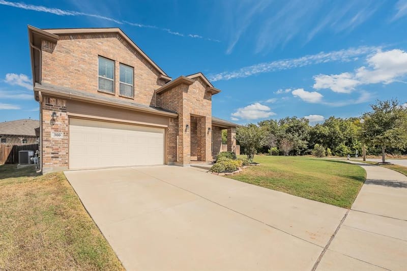 300 Oakbluff Drive, Denton TX 76210 - Photo 3