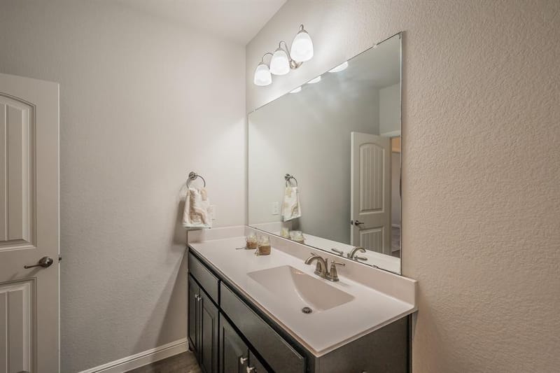 300 Oakbluff Drive, Denton TX 76210 - Photo 25