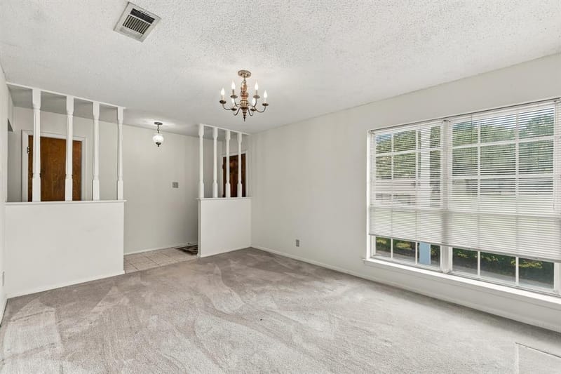 7259 Yolanda Drive, Fort Worth TX 76112 - Photo 6