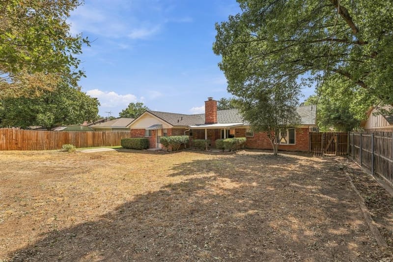 7259 Yolanda Drive, Fort Worth TX 76112 - Photo 36