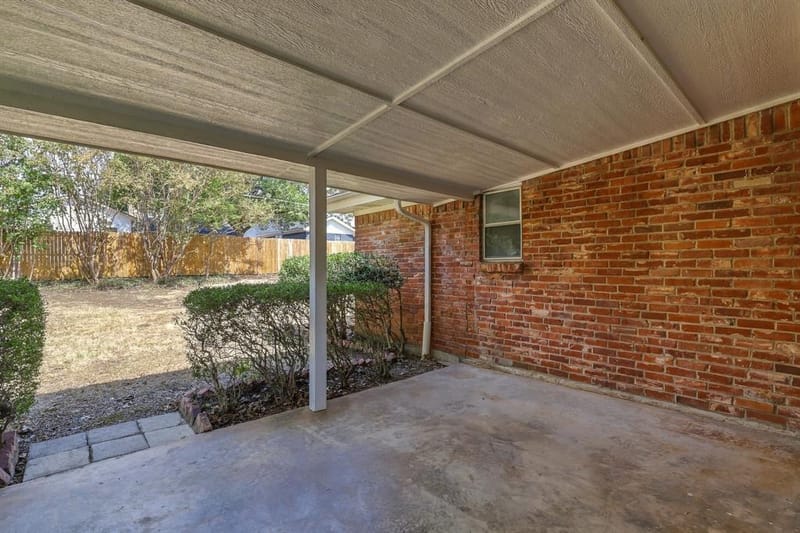 7259 Yolanda Drive, Fort Worth TX 76112 - Photo 33