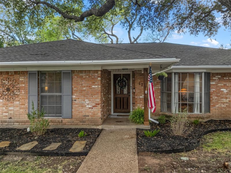 1712 Laurel Lake Drive, Waco TX 76710