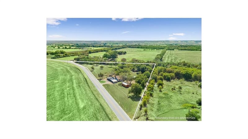 4246 Old Caufield Ranch Road, McGregor TX 76657 - Photo 27