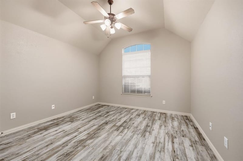 307 Park Haven Boulevard, Euless TX 76039 - Photo 28