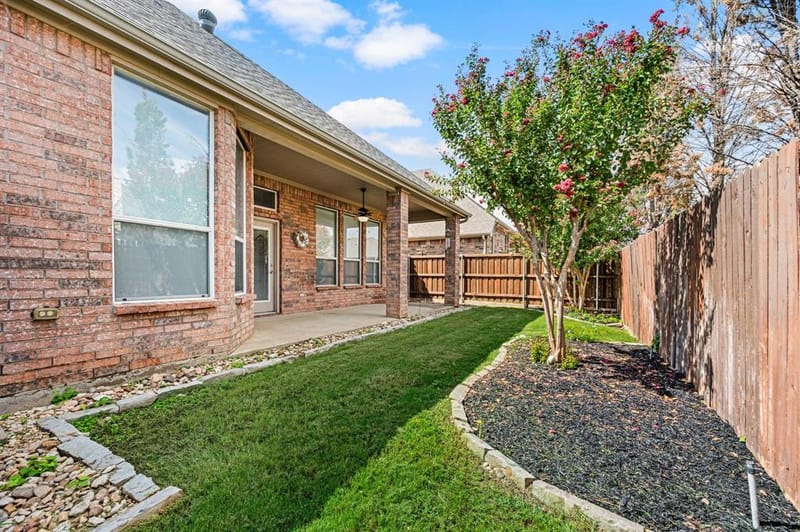 307 Park Haven Boulevard, Euless TX 76039 - Photo 30